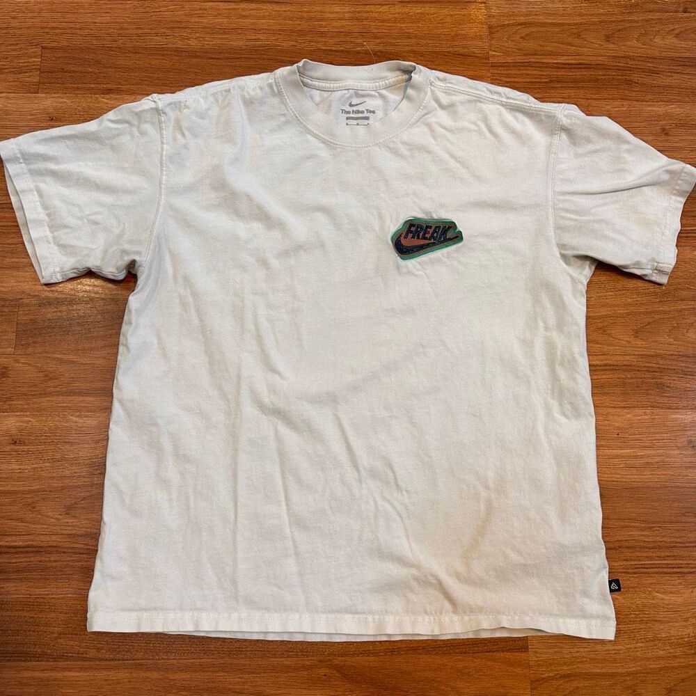 Nike Giannis “Freak” Swoosh T-Shirt White | Adult Size M